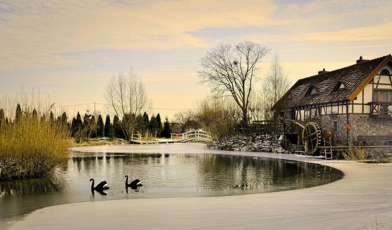 Dom Na Wodzie Mazury Βίλα Dzwierzuty Εξωτερικό φωτογραφία